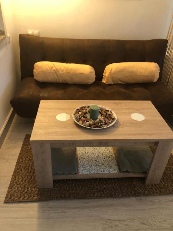 Apartamento Totalmente Reformado Con Piscina Y Jardines Al Lado De La Playa De La Carihuela 토레몰리노스 외부 사진