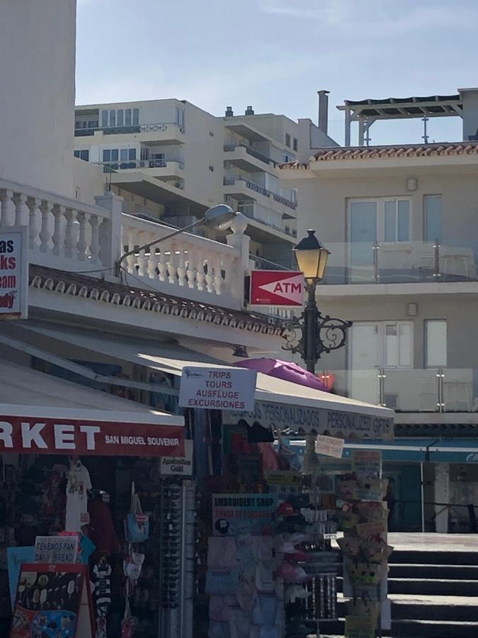 Apartamento Totalmente Reformado Con Piscina Y Jardines Al Lado De La Playa De La Carihuela 토레몰리노스 외부 사진